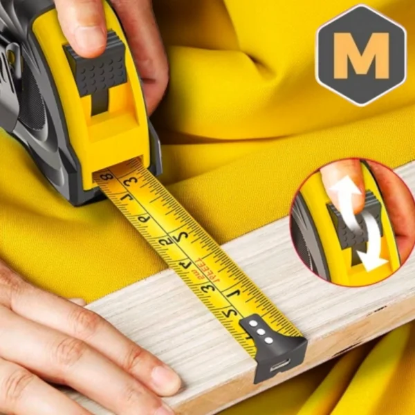 Trax™ Trena Métrica Profissional 5 Metros com Trava, Fita de Aço Reforçada e Corpo Emborrachado